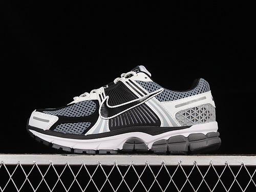 Nike Zoom Vomero 5 [M. 13] - Cliquez sur l'image pour la fermer